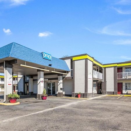 Econo Lodge Inn & Suites Terre Haute Exteriér fotografie