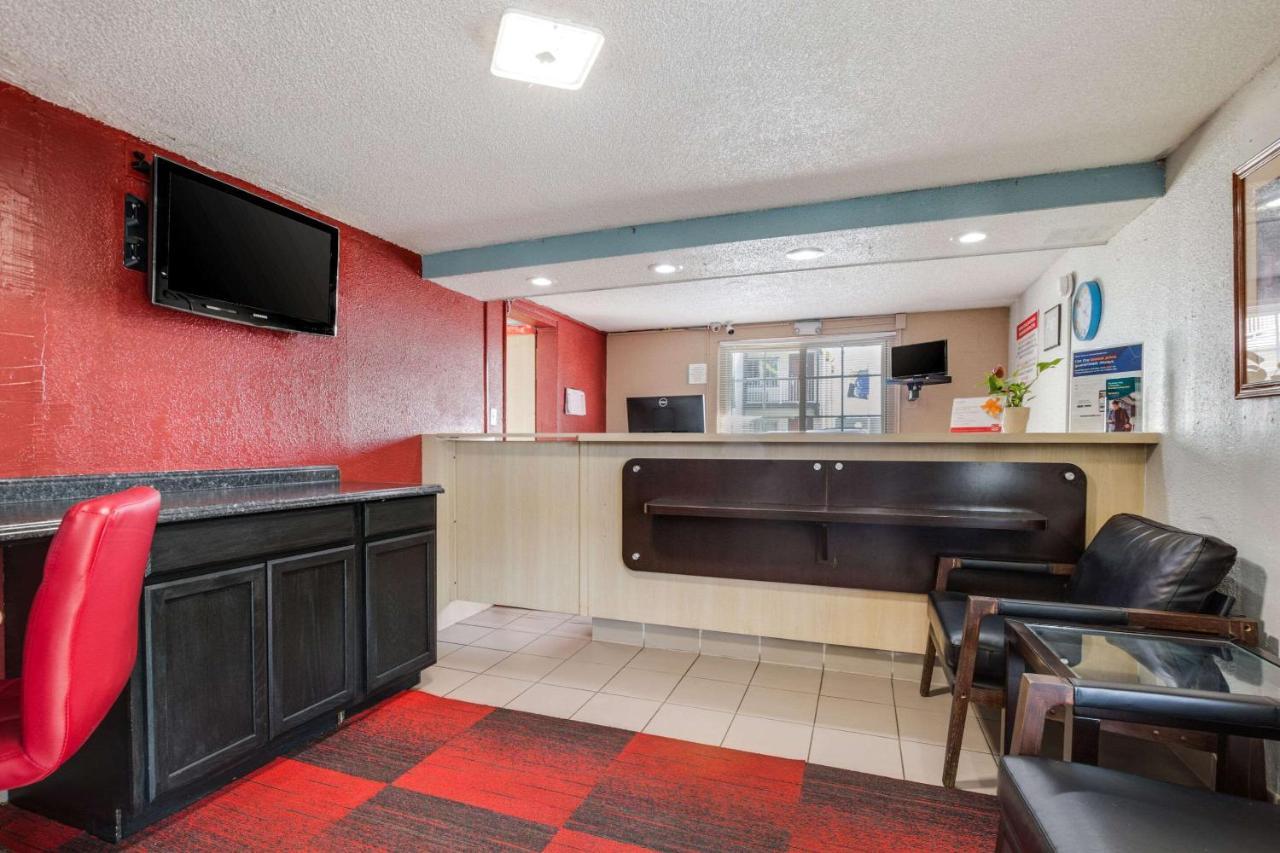 Econo Lodge Inn & Suites Terre Haute Exteriér fotografie