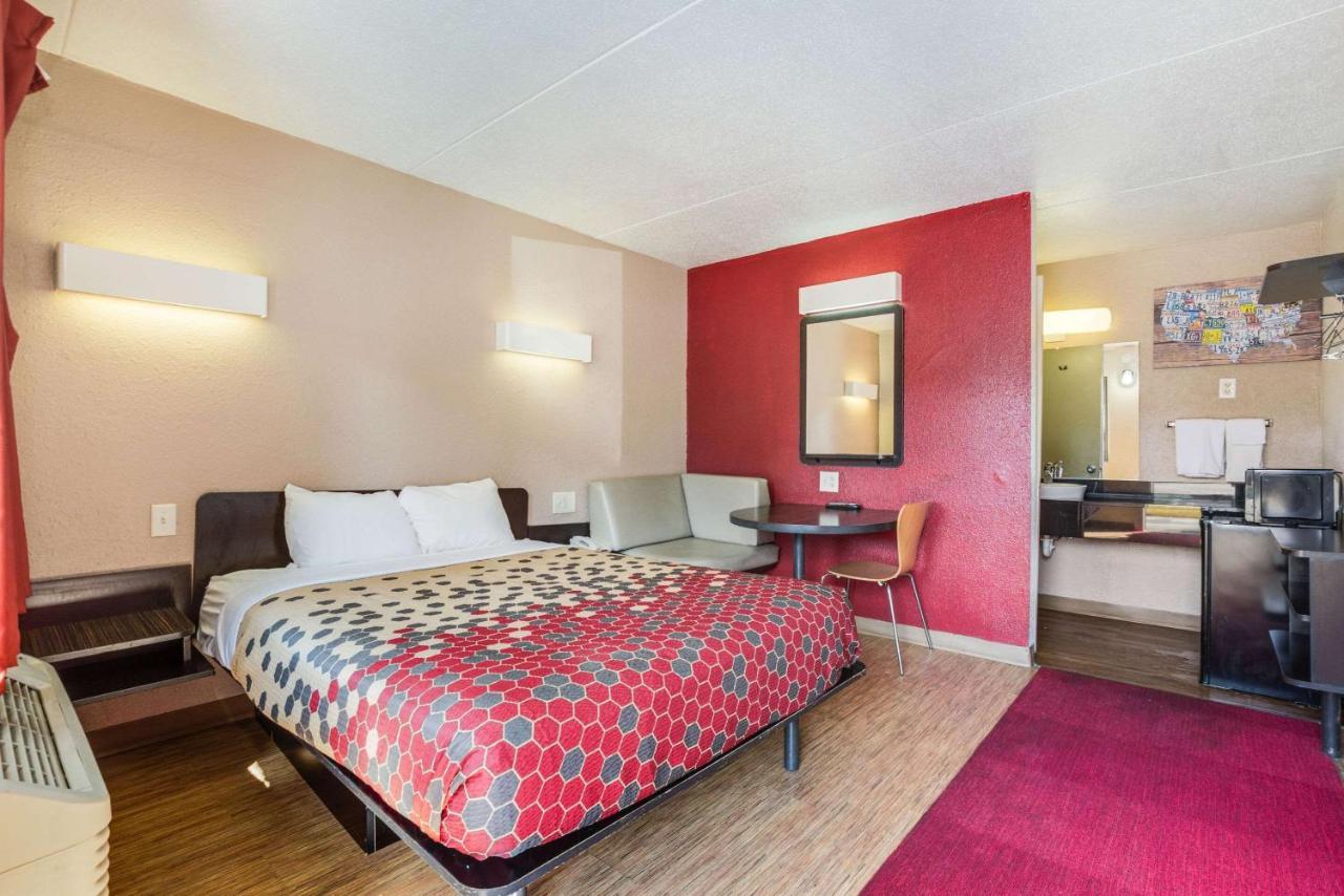 Econo Lodge Inn & Suites Terre Haute Exteriér fotografie